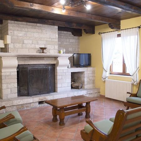 Agriturismo Macchiacupa Ariano Irpino Bagian luar foto